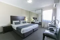 Gabba Central Apartments Hotels in Annerley