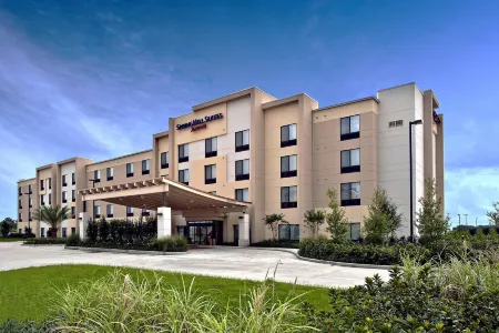 SpringHill Suites Baton Rouge North/Airport Отели в г. Браунфилдс