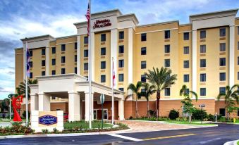 Hampton Inn & Suites Coconut Creek