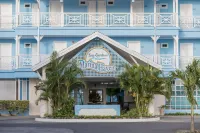 Bay Gardens Marina Haven Hotels near Mt Pimard