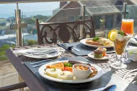 Bar-t-Nique Guest House - breakfast