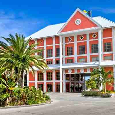 Pelican Bay Hotel Hotel Exterior