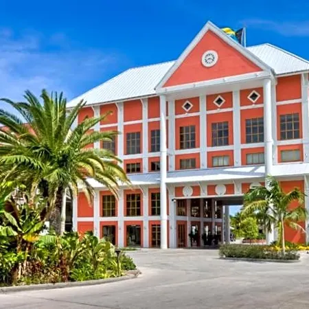 Pelican Bay Hotel