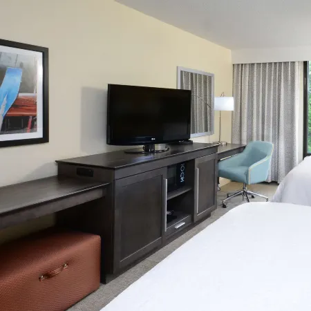 Hampton Inn Charlotte-North/Lake Norman