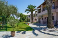 Elizabeth Apartments Hotel di Thinali