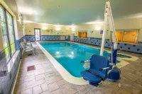Hampton Inn Hadley-Amherst Area - Uima-altaat