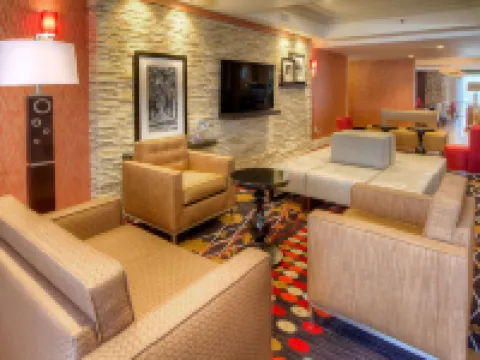 Hampton Inn Fremont Hotels in Fremont