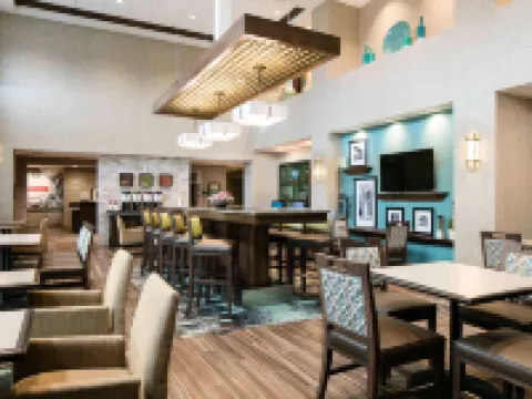 Hampton Inn and Suites Hudson Hotels in Hudson