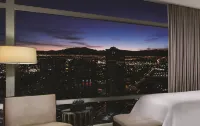 Aria Resort and Casino - Mountain view