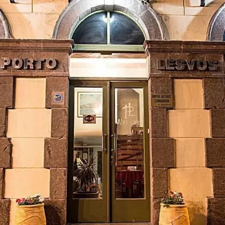 Porto Lesvos Hotel