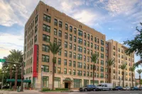 Courtyard St. Petersburg Downtown Hotels near Tillys