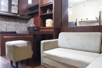 Parquette 2Br Gateway Ahmad Yani Cicadas Apartment
