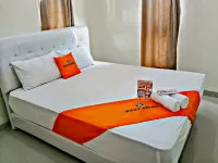 Wisma Andali Syariah Majalengka Mitra RedDoorz Hotels in Kadipaten