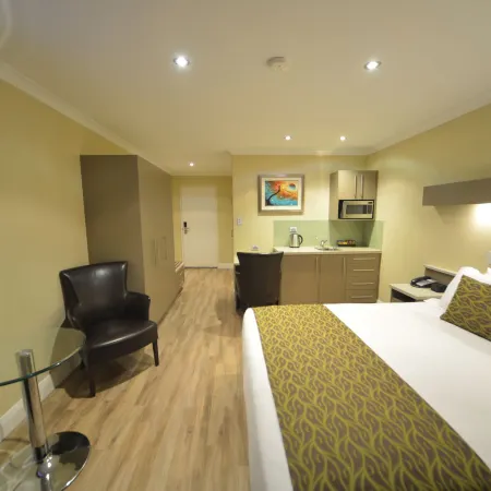 Bentley Motel