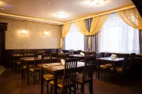 Oktyabryskaya Hotel