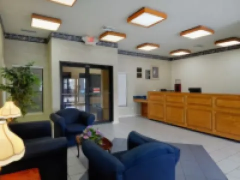 Super 8 by Wyndham Bastrop TX