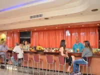 โรงแรมมารีนคองโก - ที่มีบาร์