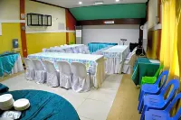 Rufina's Leisure Center - 2-Star