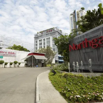 Northgate Ratchayothin Отели рядом с достопримечательностью «Школа Хорванг»