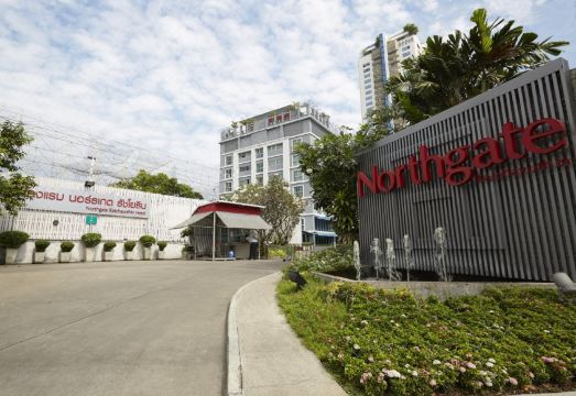 1. 노스게이트 라차..