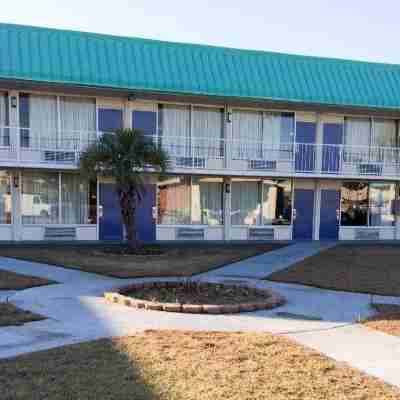 Motel 6 Tifton, GA Hotel Exterior