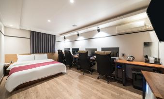 Brown Dot Incheon Juan Branch