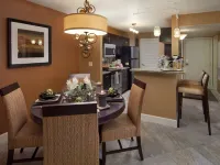 Holiday Inn Club Vacations AT DESERT CLUB RESORT by IHG โรงแรมใกล้แซนด์ส เอ็กซ์โป