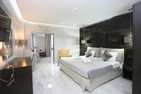 Tropical Hotels in Pallini