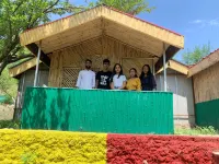 Tirthan Village Huts Hotel di Distrik Mandi