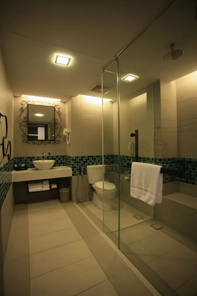 Avillion Admiral Cove Rooms Photos