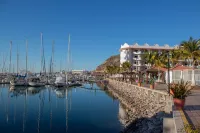 The Marine Waterfront Hotel - 4 stelle