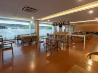 Terraz Tree Hotel Jakarta Hotels in South Jakarta