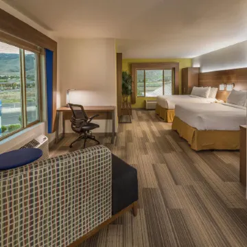 Holiday Inn Express & Suites CARSON CITY by IHG