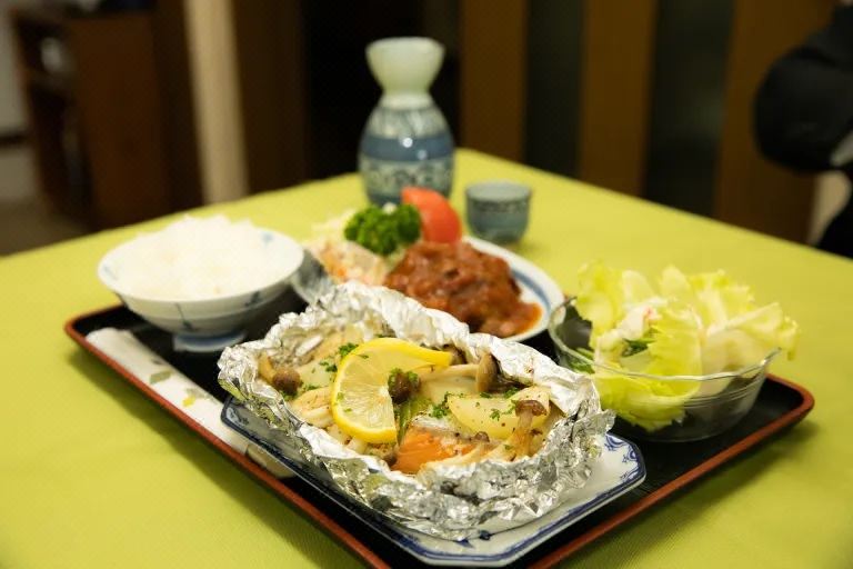 3. 비즈니스 료칸 ..