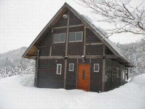 Cottage Jikyujisoku (Self-Sufficiency)