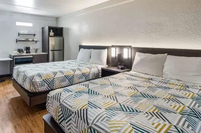 Studio 6 Baytown, TX - Garth Road Hotels in Baytown