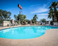 Days Inn by Wyndham Blythe - piscina