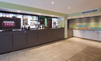Premier Inn Edinburgh City Centre (York Place/St James Quarter) hotel