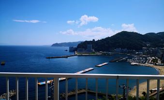 Atami Onsen Guest House Megumi