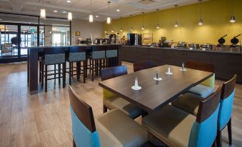 Best Western Plus College Station Inn  Suites