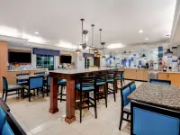 La Quinta Inn & Suites by Wyndham Dalhart Hotels in Dalhart