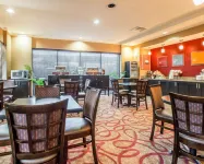 Comfort Suites Ontario Airport Convention Center - breakfast