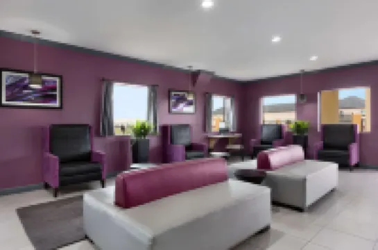 デイズ イン バイ ウィンダム オデッサ