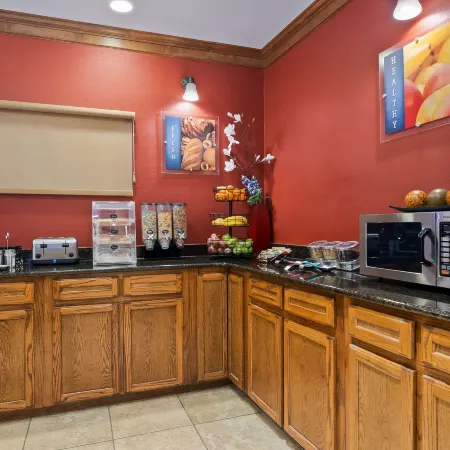 Best Western Regency Inn  Suites