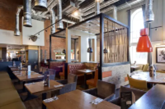 プレミア イン グロスター - キーサイド