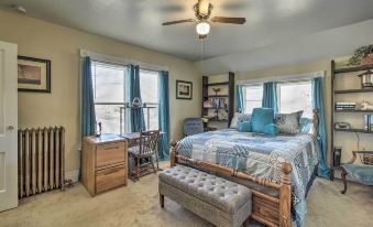 Lake Michigan Vacation Rental 1 Block to Marina!