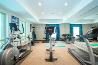 Sandman Hotel and Suites Squamish - Gym