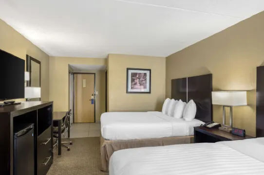 Best Western Harrisburg North Hotels in Susquehanna Township