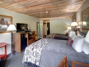 State Game Lodge at Custer State Park Resort