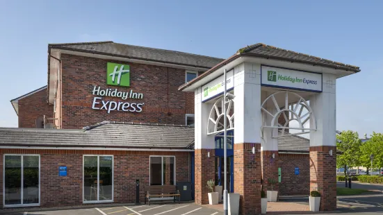 Holiday Inn Express 利奇菲爾德